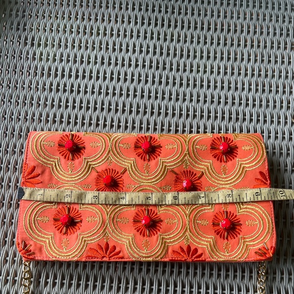 Shiraleah  beaded orange clutch - Picture 2 of 5
